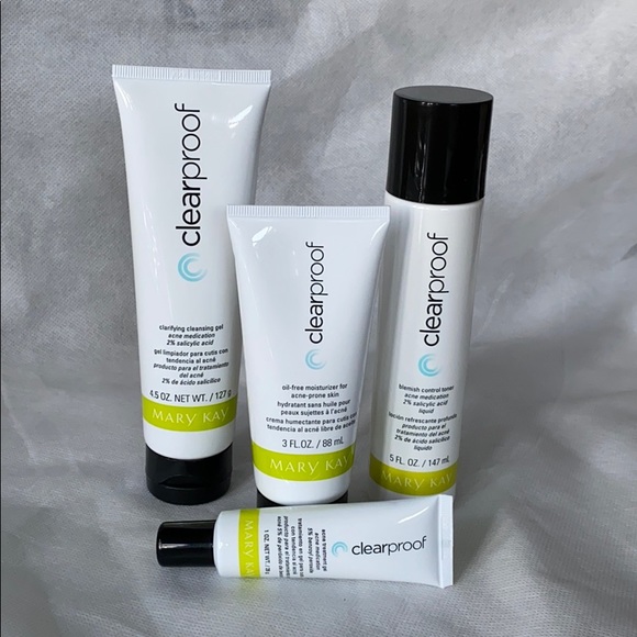 Mary Kay Clear Proof Acne System - Picture 6 of 7